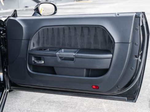 Used 2008 Dodge Challenger SRT8 image 68