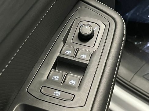 New 2026 Volkswagen Atlas Cross Sport SE image 15