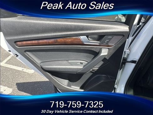 Used 2018 Audi Q5 2.0T Premium AWD/4WD image 24
