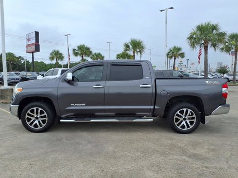 Used 2017 Toyota Tundra SR5 w/ SR5 Upgrade Package RWD image 9