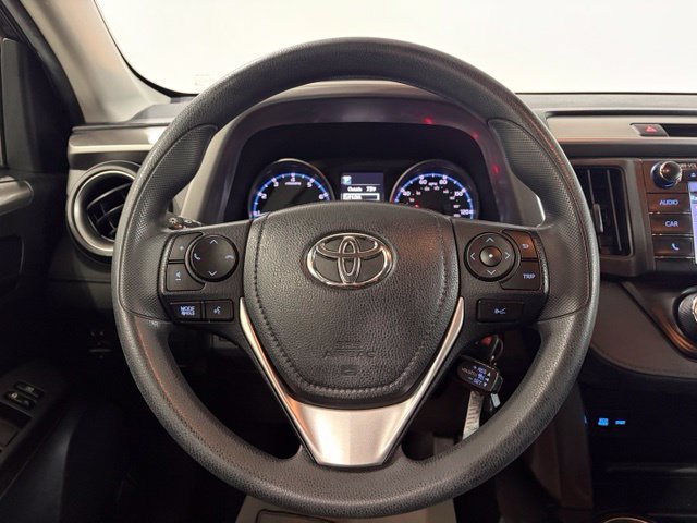Used 2018 Toyota RAV4 LE w/ All Weather Liner Package AWD/4WD image 16