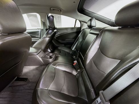 Used 2018 Chevrolet Volt LT w/ LT Driver Confidence Package image 26