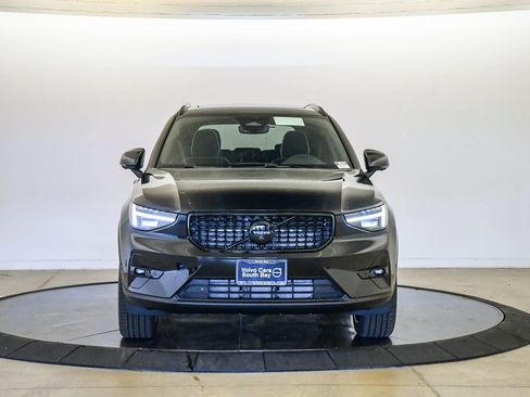 New 2026 Volvo XC40 B5 Ultra w/ Climate Package AWD/4WD image 6