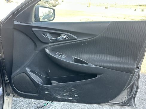 Used 2016 Chevrolet Malibu LT image 22