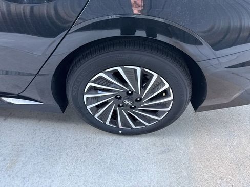 New 2026 Hyundai Sonata Limited image 11