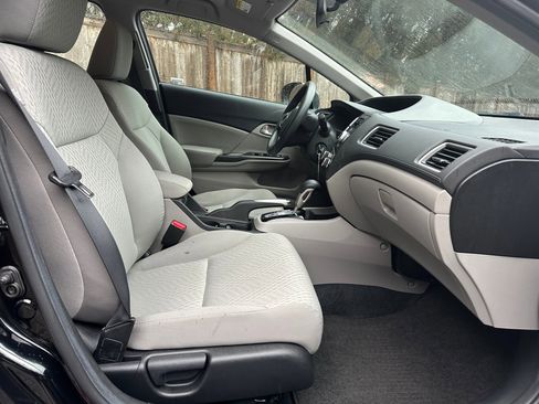 Used 2015 Honda Civic LX image 10