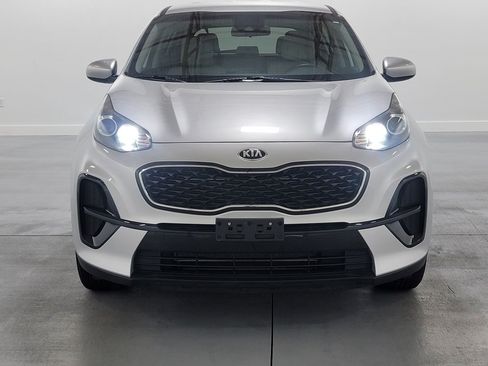 Used 2020 Kia Sportage LX FWD image 3