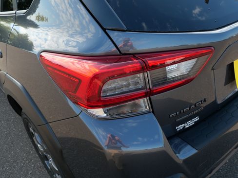 Used 2021 Subaru Crosstrek 2.5i Sport w/ Popular Package #2B AWD/4WD image 17