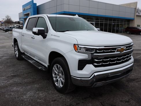 Used 2023 Chevrolet Silverado 1500 LTZ image 2