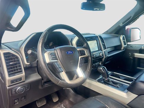 Used 2019 Ford F150 Lariat w/ Equipment Group 502A Luxury image 10