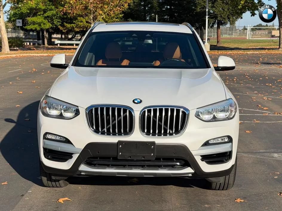 Used 2019 BMW X3 xDrive30i w/ Driving Assistance Package AWD/4WD image 9