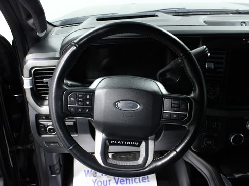 Used 2023 Ford F350 Platinum image 17