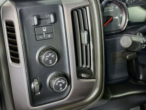 Used 2016 GMC Sierra 1500 SLE w/ All-Terrain Package AWD/4WD image 10