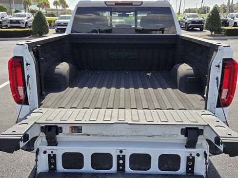 Certified 2021 GMC Sierra 1500 SLT w/ SLT Premium Package AWD/4WD image 15