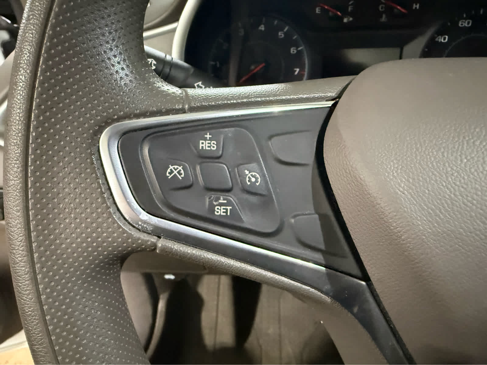 Used 2022 Chevrolet Malibu LS FWD image 17