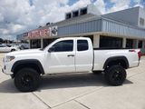 Used 2022 Toyota Tacoma 2WD Access Cab image 2