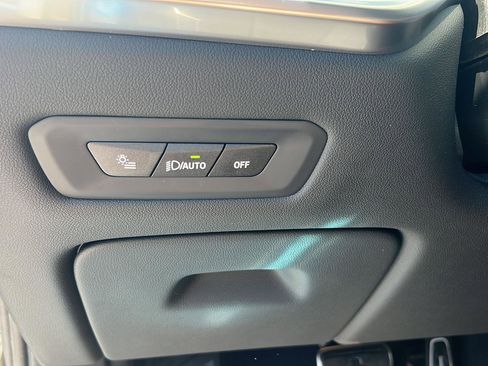 New 2026 BMW X6 xDrive40i w/ Executive Package AWD/4WD image 19