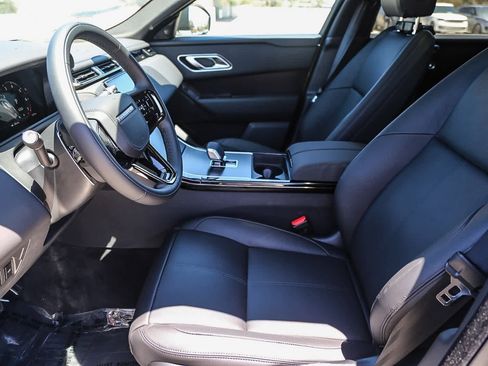 New 2026 Land Rover Range Rover Velar Dynamic SE image 15