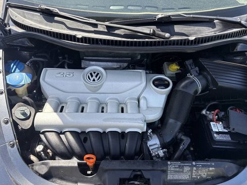 Used 2007 Volkswagen Beetle Coupe w/ Package 1 FWD image 27