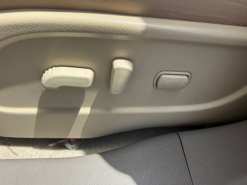 Used 2014 Nissan Murano SV w/ Value Package image 10