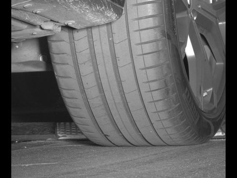 Used 2021 BMW X5 xDrive40i w/ M Sport Package AWD/4WD image 16