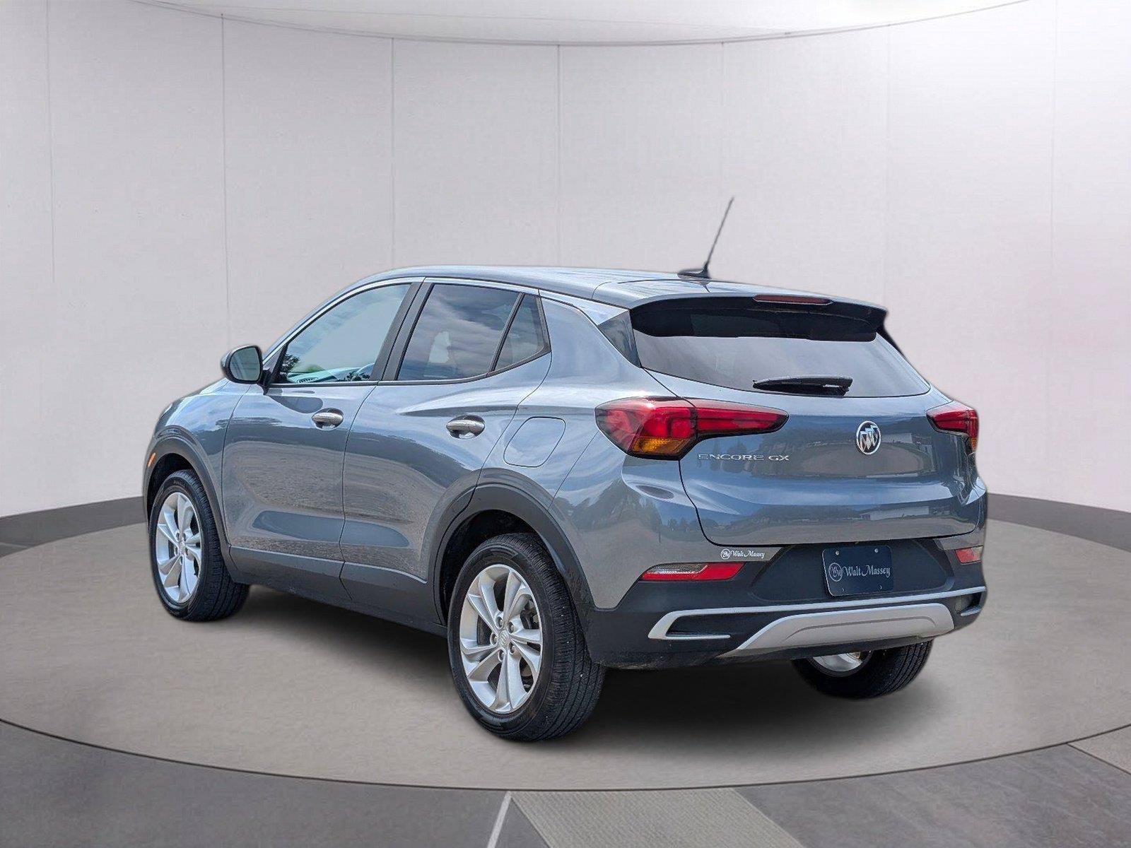 Used 2022 Buick Encore GX Preferred FWD image 3
