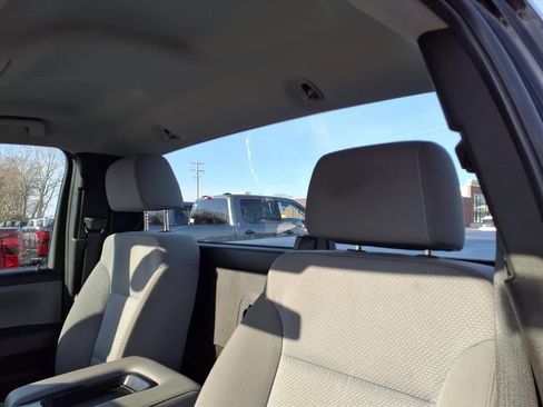 Used 2018 GMC Sierra 1500 4x4 Regular Cab w/ Sierra Convenience Package image 15