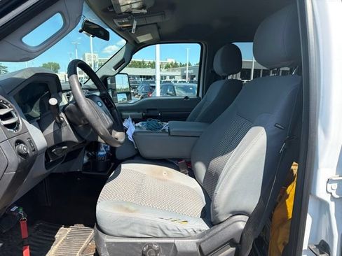 Used 2013 Ford F250 XLT AWD/4WD image 9