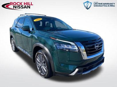 Used 2024 Nissan Pathfinder SL w/ SL Premium Package
