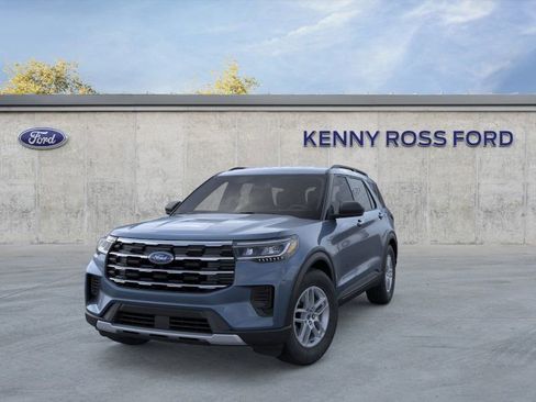 New 2026 Ford Explorer Active image 2
