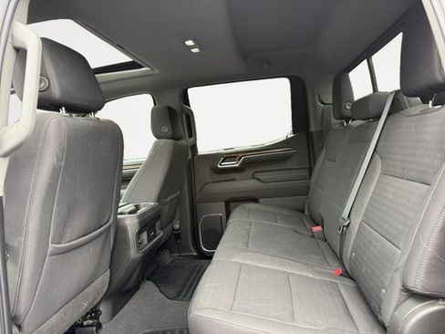 Certified 2022 Chevrolet Silverado 1500 RST w/ Convenience Package II AWD/4WD image 11