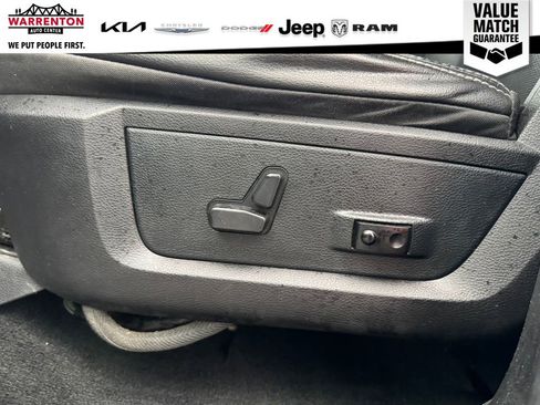 Used 2014 RAM 1500 Sport image 14