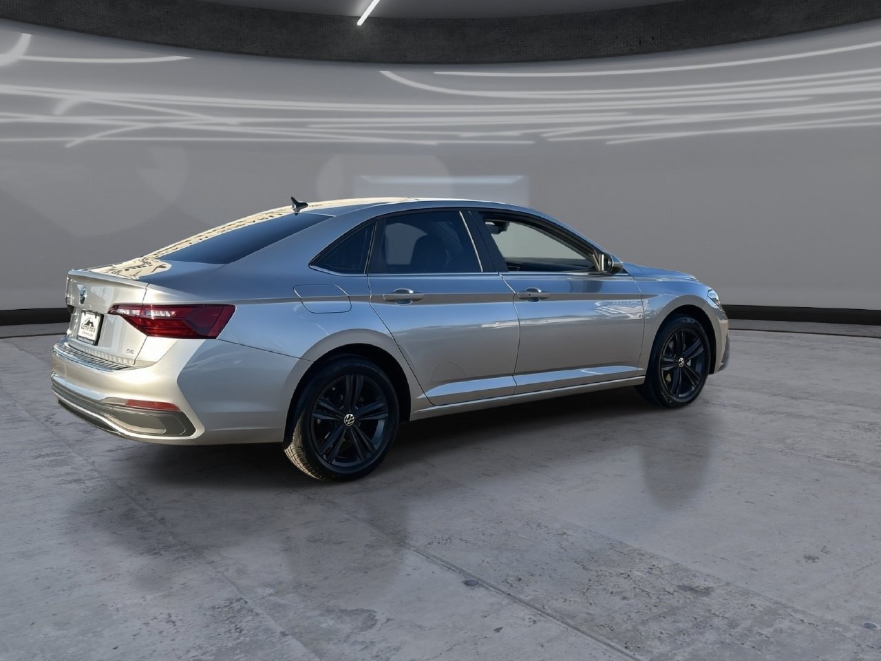 Certified 2023 Volkswagen Jetta SE w/ Panoramic Sunroof Package FWD image 5