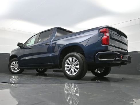 Used 2022 Chevrolet Silverado 1500 Custom image 23