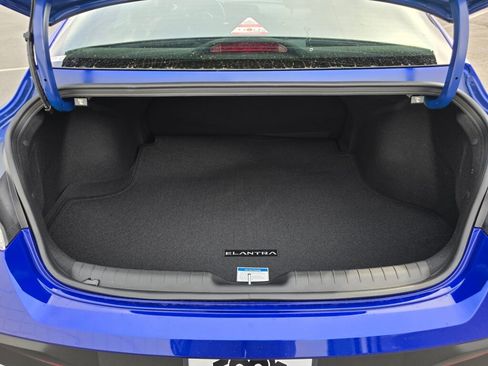New 2025 Hyundai Elantra Sport image 15