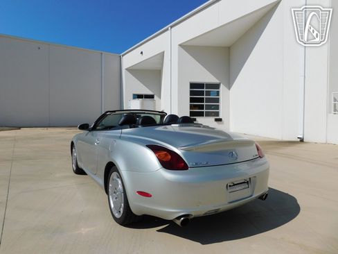 Used 2003 Lexus SC 430 Convertible RWD image 19