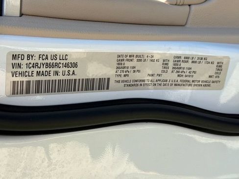 Used 2024 Jeep Grand Cherokee Limited 4xe AWD/4WD image 27