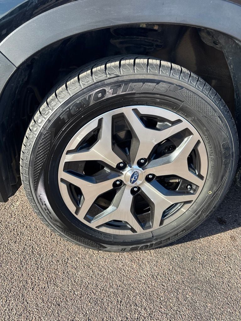 Used 2022 Subaru Forester Premium AWD/4WD image 9