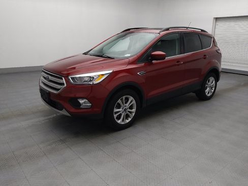 Used 2018 Ford Escape SEL AWD/4WD image 2
