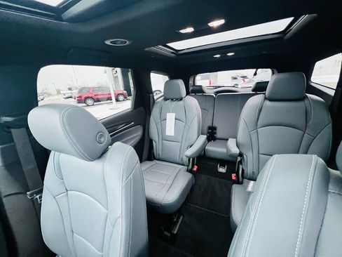 Used 2022 Buick Enclave Premium w/ Experience Buick Package image 40