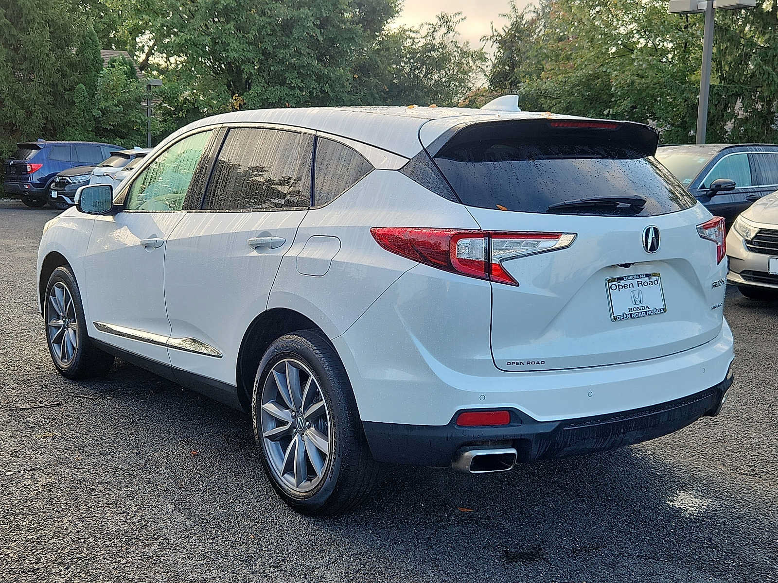 Used 2023 Acura RDX w/ Technology Package AWD/4WD image 4