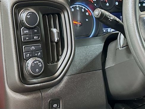 Used 2025 Chevrolet Silverado 1500 Custom w/ Turbomax Blackout Package AWD/4WD image 8