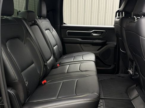 Used 2025 RAM 1500 Big Horn AWD/4WD image 41