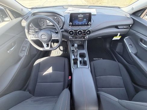 New 2025 Nissan Sentra SR image 24