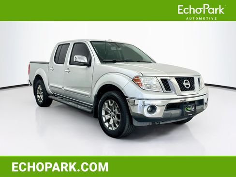 Used 2018 Nissan Frontier SL AWD/4WD image 1