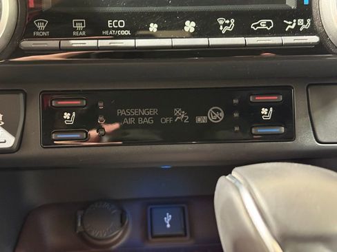 Certified 2020 Toyota RAV4 Limited w/ Limited Grade Weather Package image 27