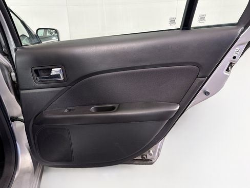 Used 2011 Ford Fusion SE w/ 202A Rapid Spec Order Code image 27