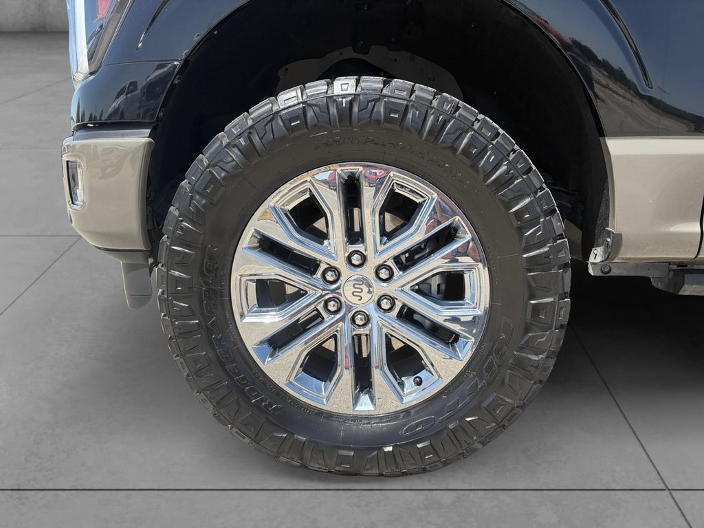 Used 2025 Ford F150 King Ranch w/ FX4 Off-Road Package AWD/4WD image 9