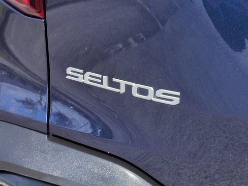 Certified 2024 Kia Seltos EX AWD/4WD image 15