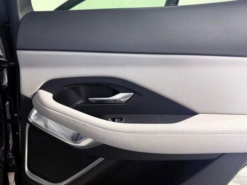 New 2024 Jaguar E-PACE R-Dynamic SE image 34